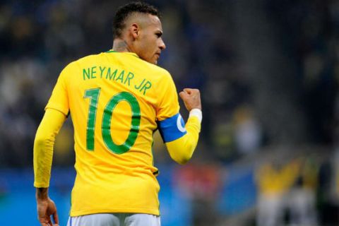 Neymar kỷ lục ghi bàn Brazil: Ôm mộng World Cup, đè Ronaldo & Messi
